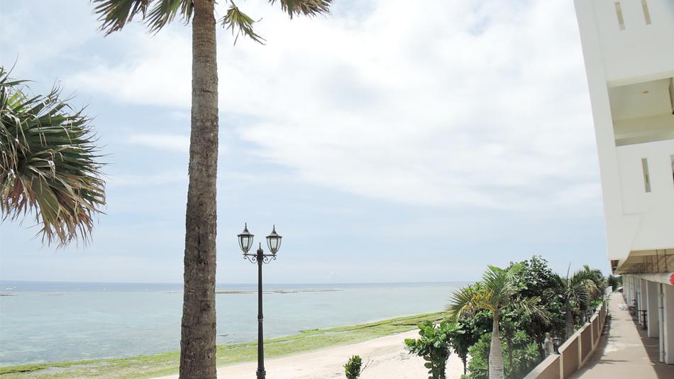 Beach Resort Morimar Yomitan Exterior photo